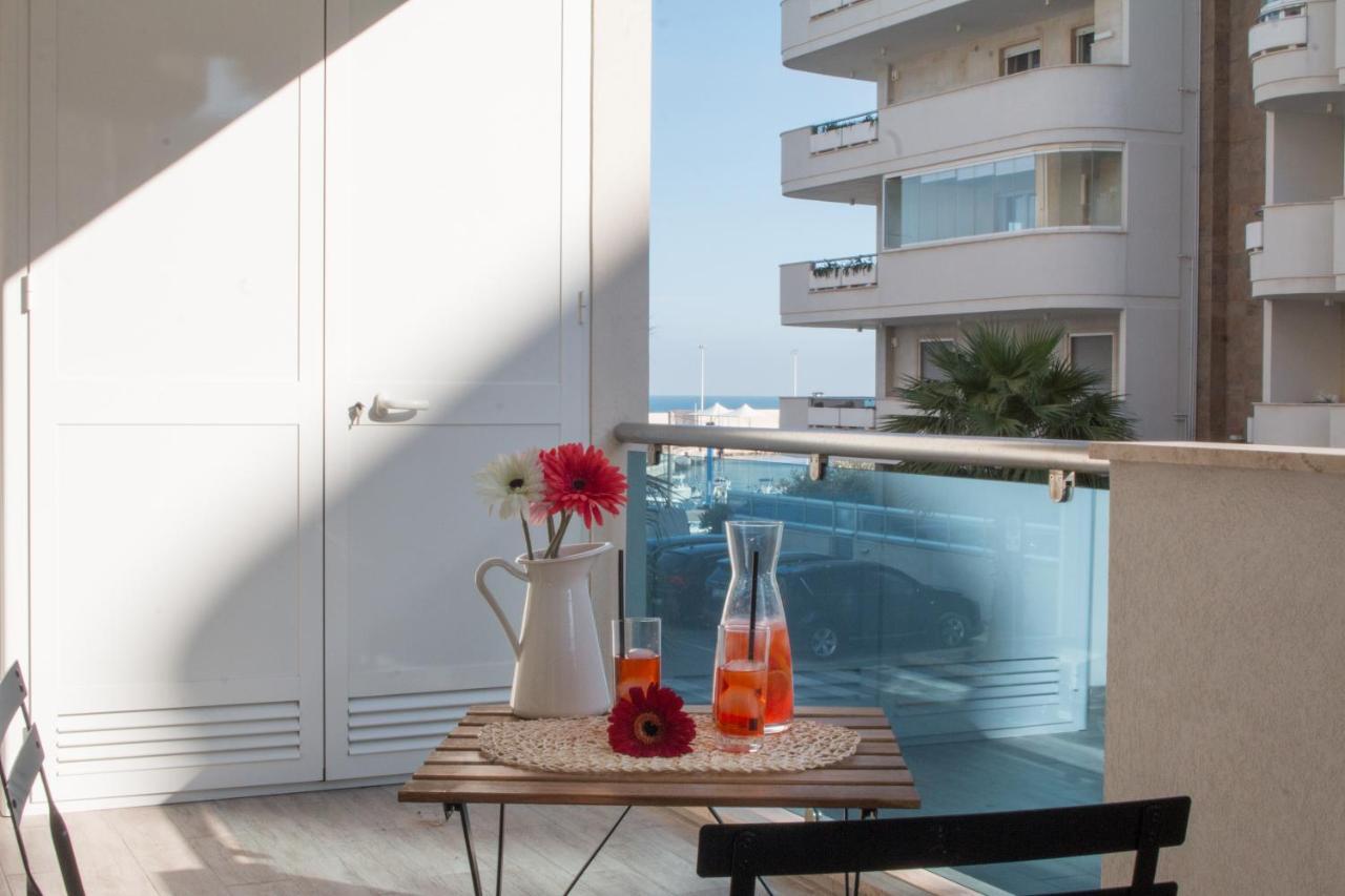 NILU in Città - nuovo appartamento con VISTA MARE (Monopoli centro) Exterior foto
