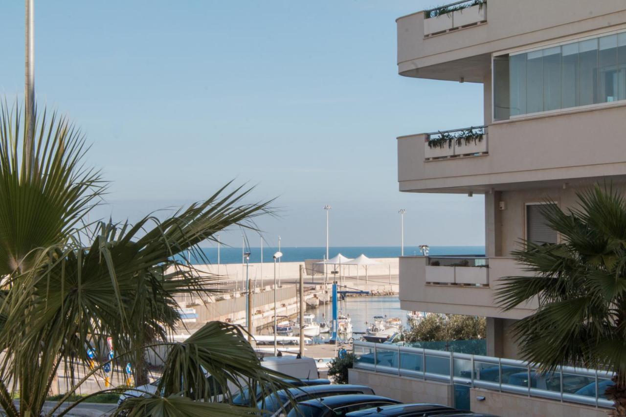 NILU in Città - nuovo appartamento con VISTA MARE (Monopoli centro) Exterior foto